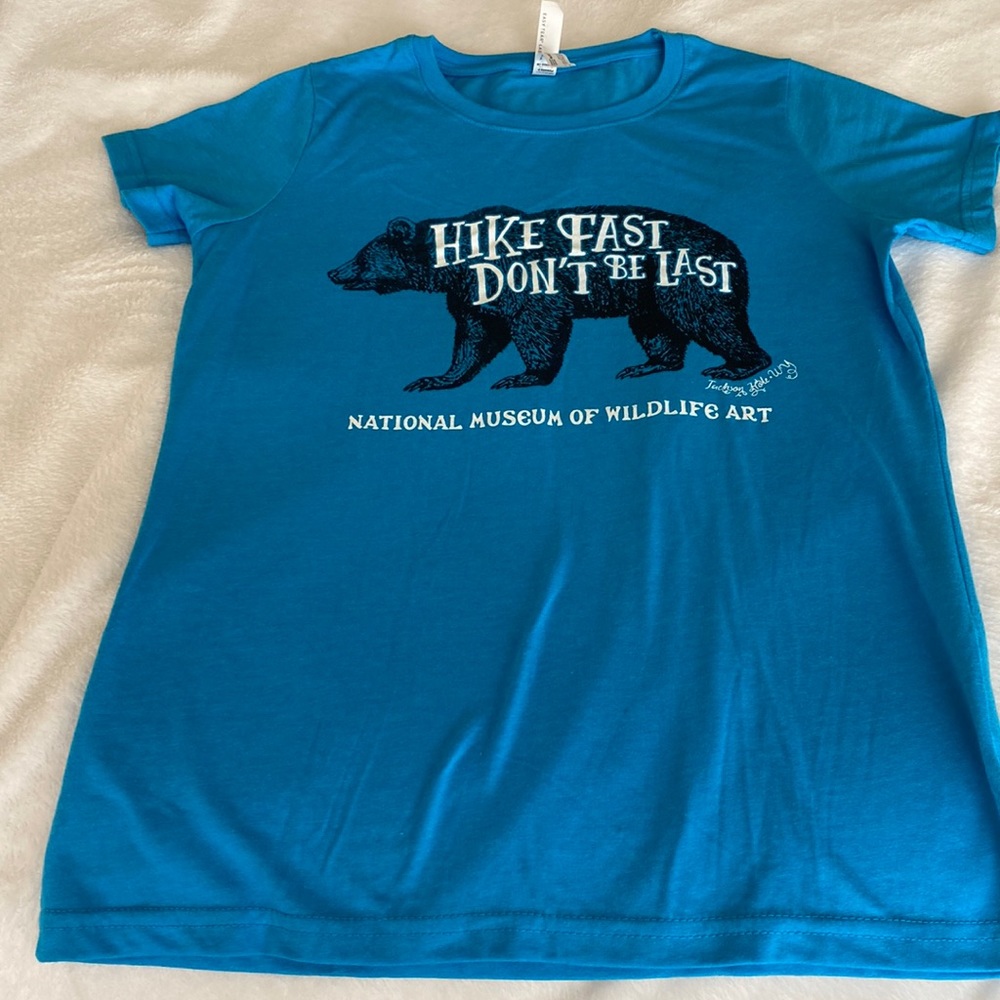 Women’s blue hiking tee. Size Small